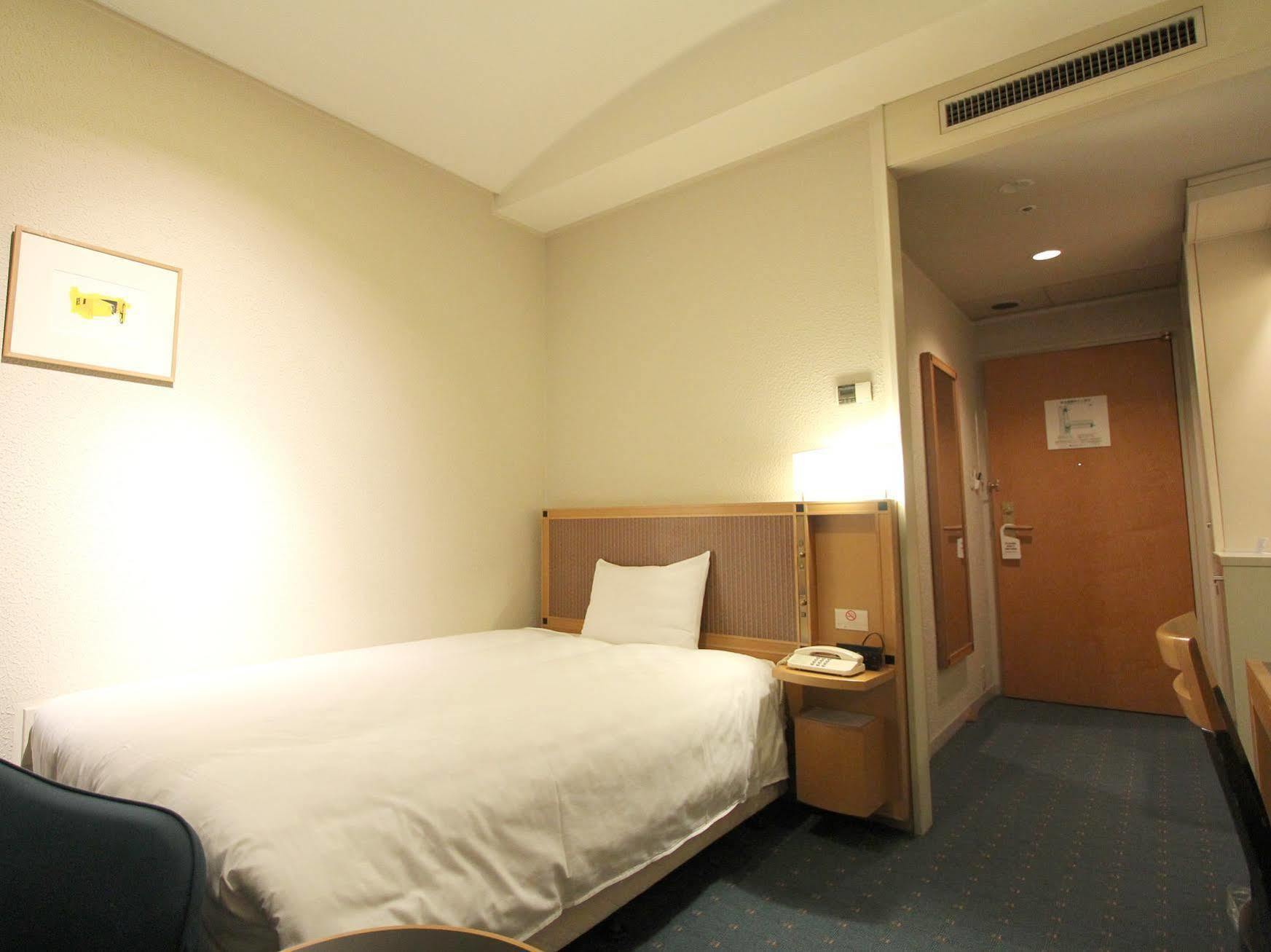 Hotel Nagoya Garden Palace Екстер'єр фото